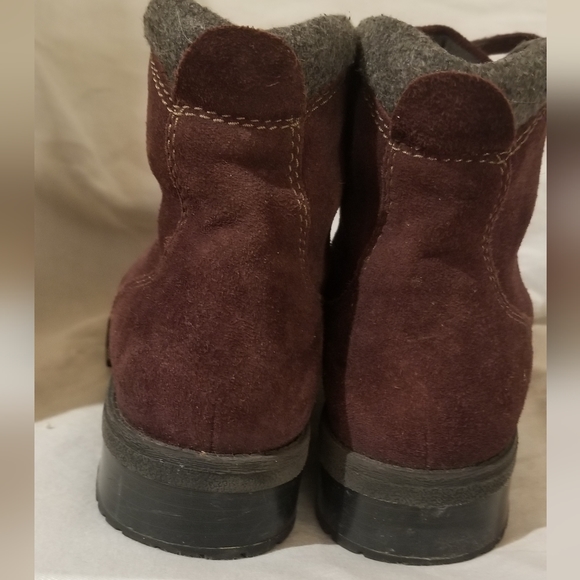 Clarks womens lace up suede leather ankle boot size 7 1/2 - Picture 4 of 13